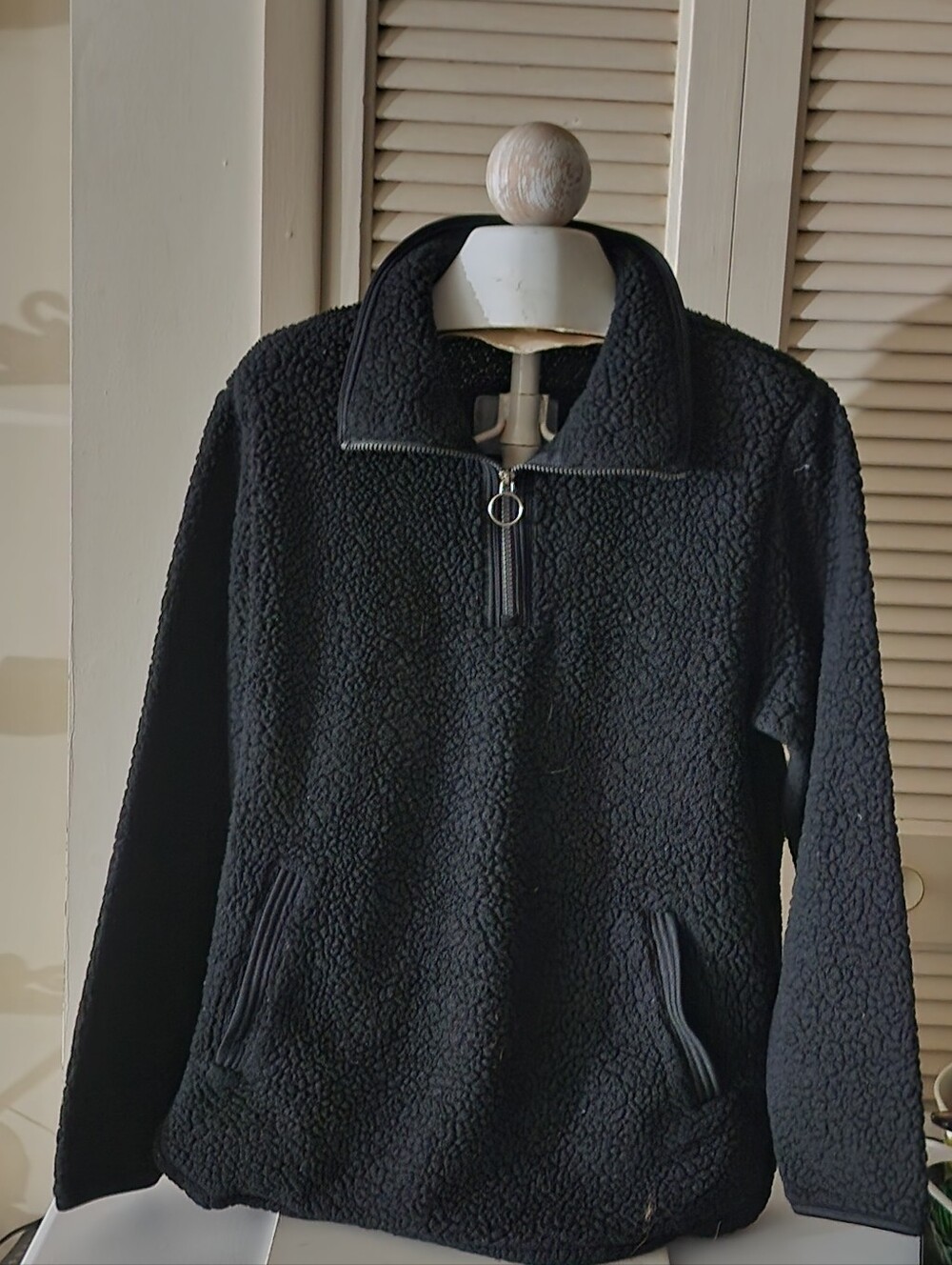 Men's Black Sherpa Half-Zip Pullover Sweate